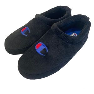 Mens Size 11 (11M) Black Champion Soft Slippers
